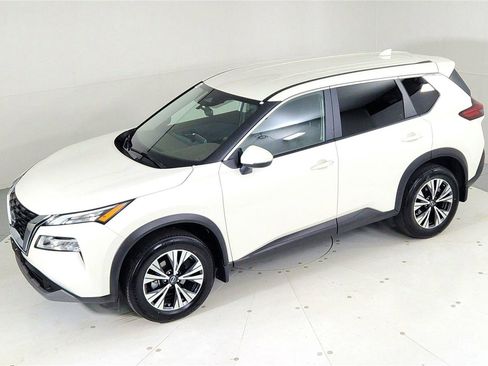 Certified 2023 Nissan Rogue SV image 38