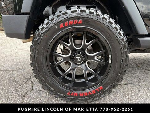 Used 2017 Jeep Wrangler Unlimited Sport w/ Quick Order Package 24S AWD/4WD image 17