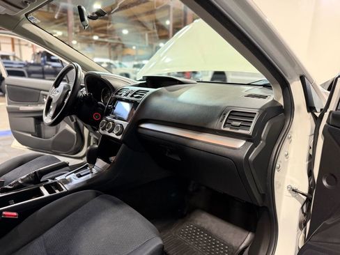 Used 2015 Subaru Impreza 2.0i Premium image 17