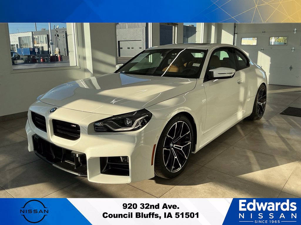 Used 2024 BMW M2 w/ Lighting Package RWD image 3