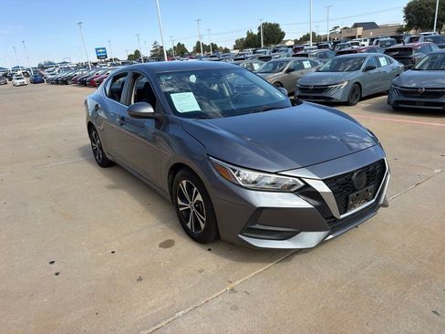 Used 2022 Nissan Sentra SV FWD image 7
