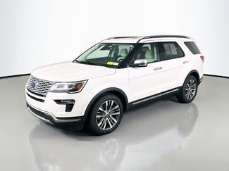Used 2018 Ford Explorer Platinum AWD/4WD video 3
