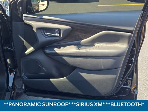 Used 2023 Nissan Murano Platinum w/ Cargo Package FWD image 9
