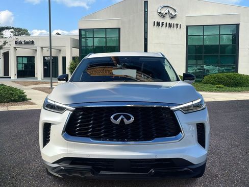 Used 2025 INFINITI QX60 Luxe image 2
