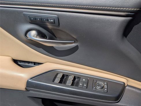 Used 2021 Lexus ES 350 w/ Premium Package FWD image 15