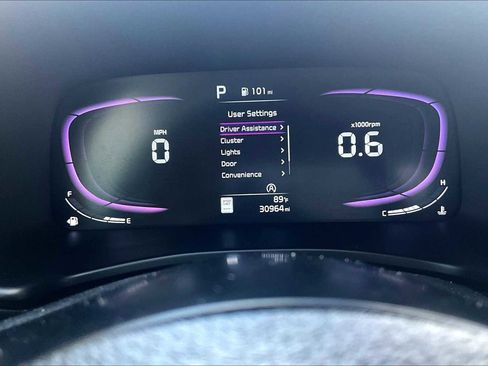 Used 2023 Kia Soul LX w/ LX Technology Package image 24