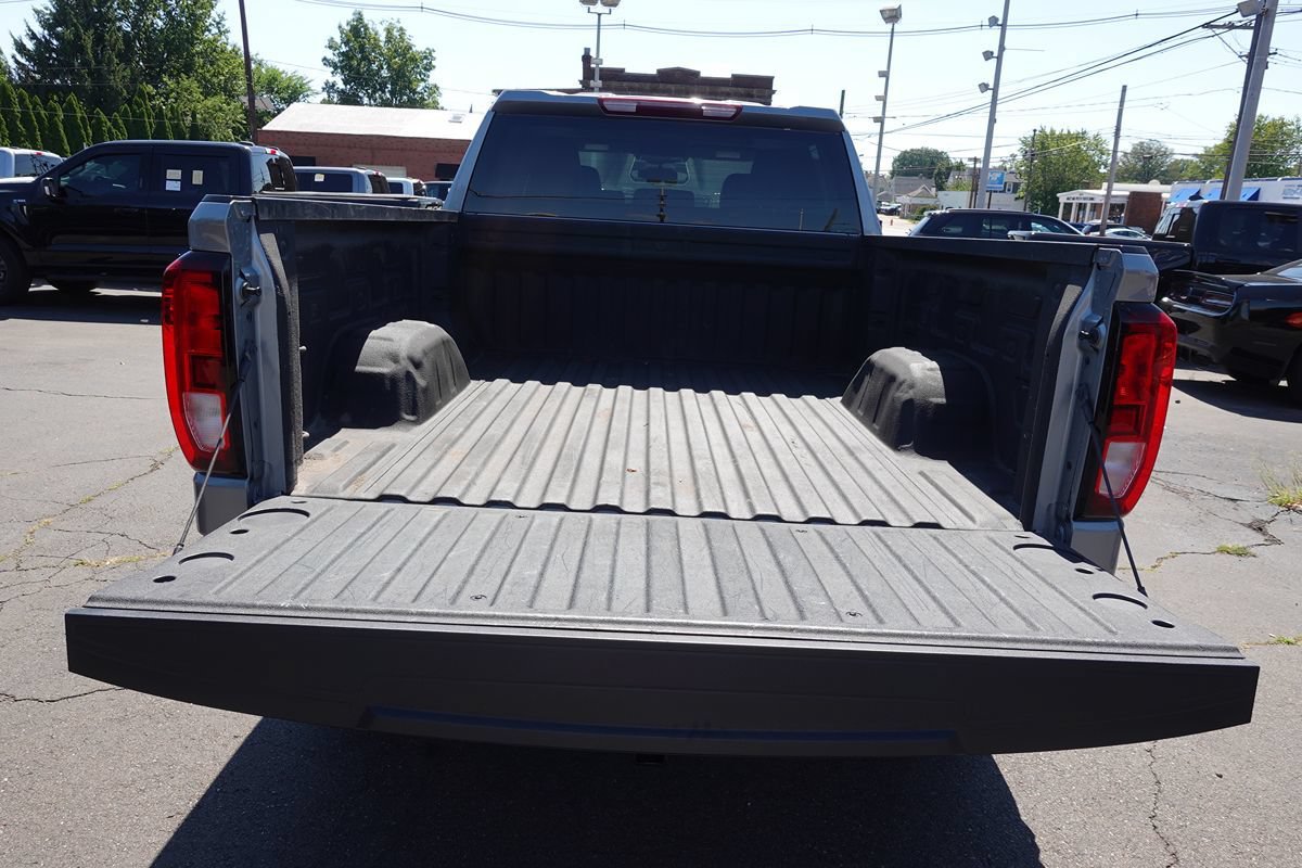 Used 2024 GMC Sierra 1500 Pro w/ Graphite Edition AWD/4WD image 25