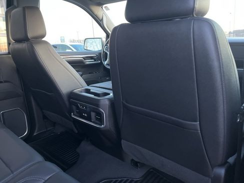 Certified 2022 Chevrolet Silverado 1500 LTZ w/ LTZ Convenience Package II image 24