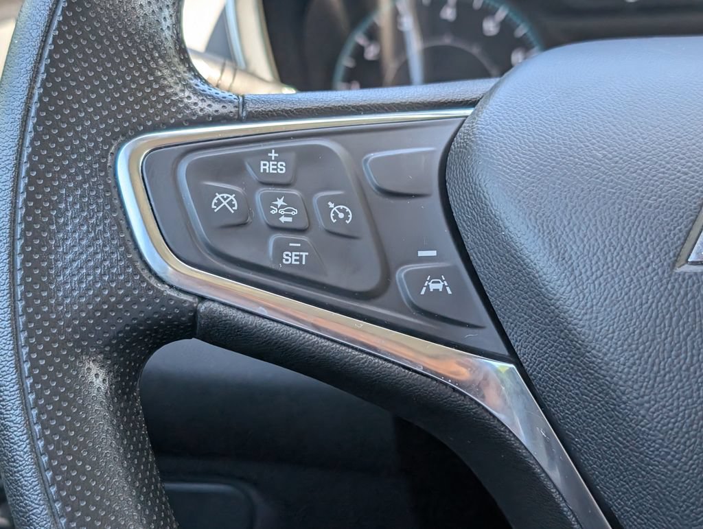 Used 2024 Chevrolet Equinox LS FWD image 22