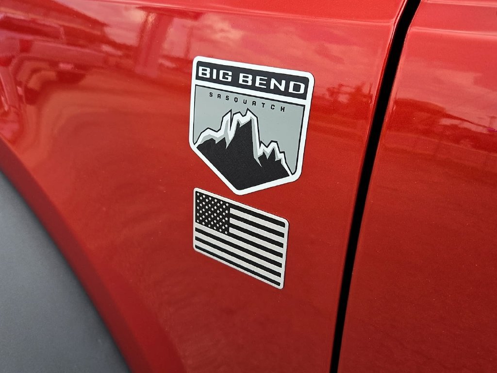 Used 2023 Ford Bronco Big Bend w/ Sasquatch Package AWD/4WD image 9