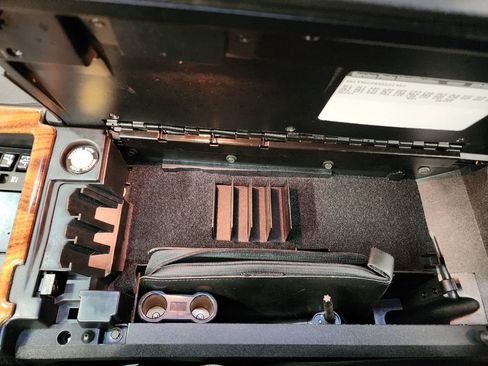 Used 1994 Chevrolet Corvette Coupe image 25