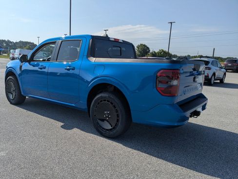 New 2025 Ford Maverick Lobo image 6