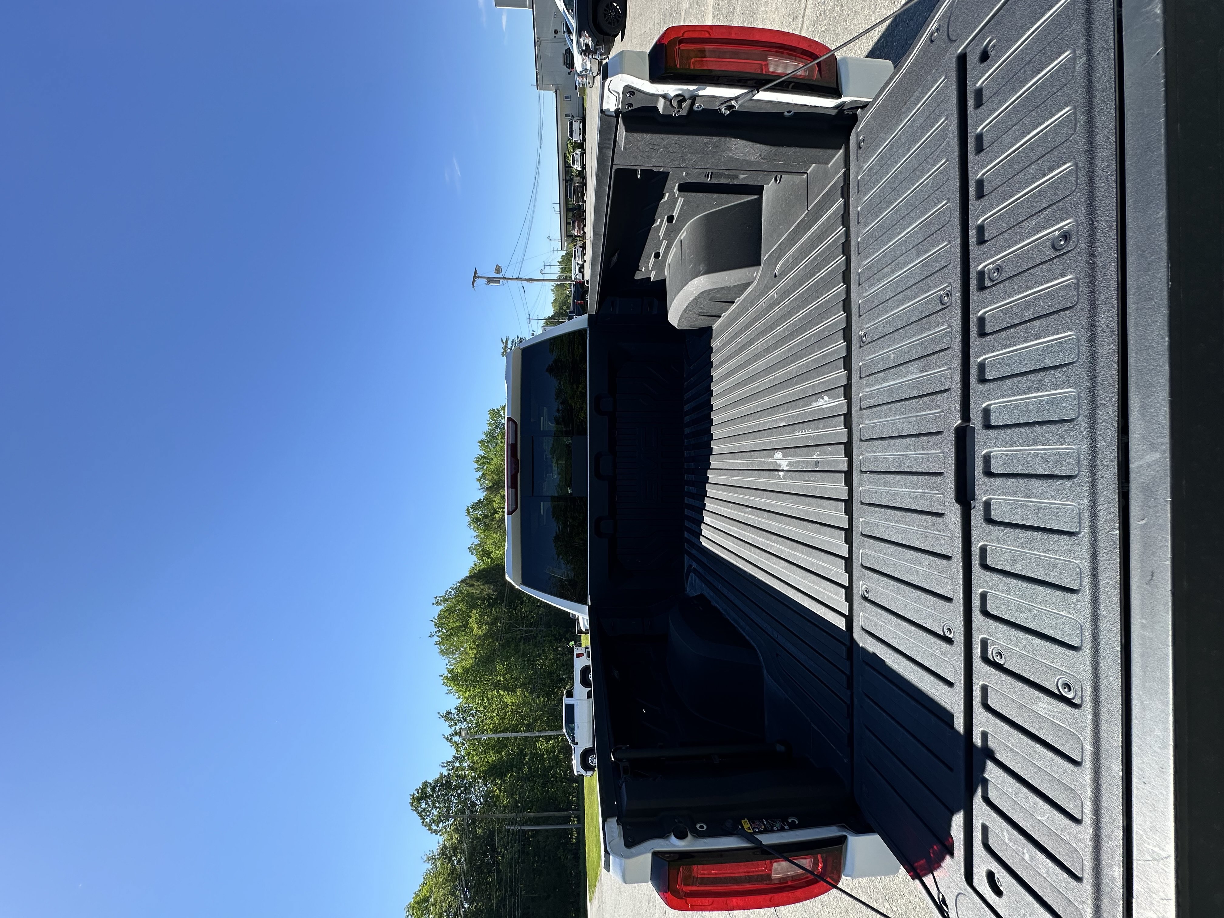 Used 2025 GMC Sierra 1500 Denali Ultimate AWD/4WD image 28