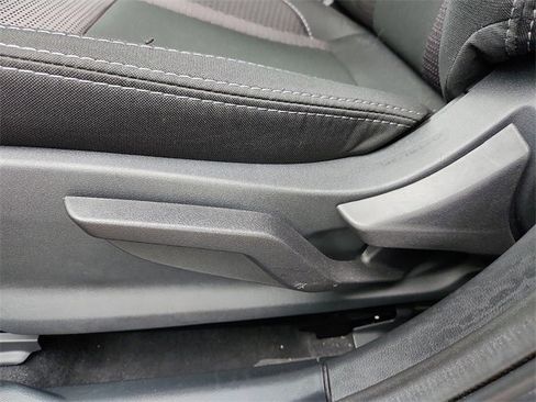 Certified 2025 Subaru Outback image 15