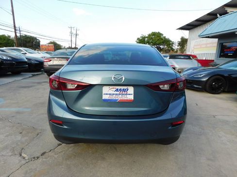 Used 2015 MAZDA MAZDA3 i Sport image 6