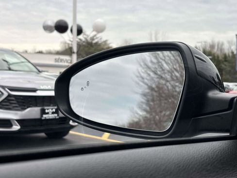 Used 2023 Kia Forte GT-Line w/ GT-Line Premium Package image 34