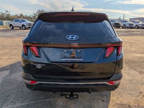 Used 2024 Hyundai Tucson SE image 5