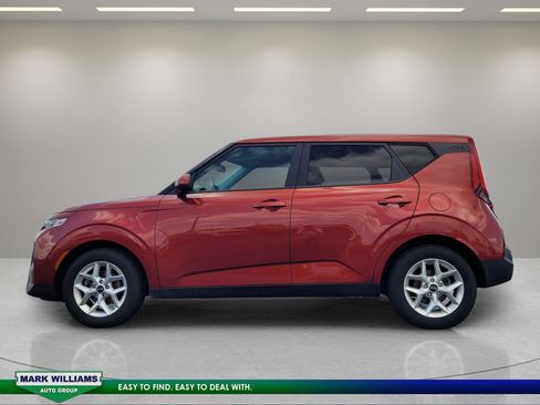 Used 2021 Kia Soul S FWD image 7