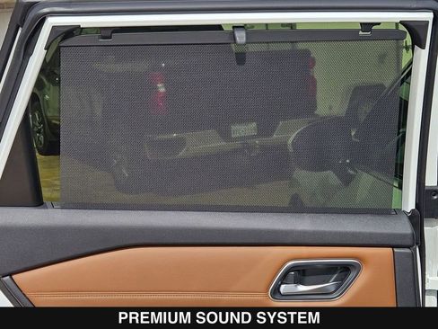 New 2026 Nissan Rogue Platinum image 19