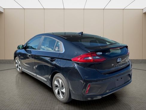 Used 2017 Hyundai Ioniq SEL image 20