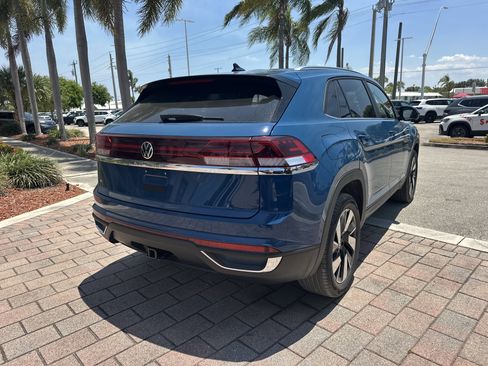 New 2026 Volkswagen Atlas Cross Sport SE FWD image 7