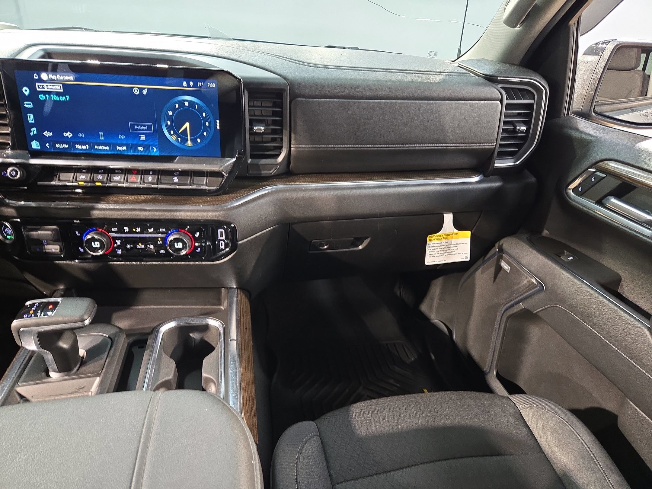 Used 2023 Chevrolet Silverado 1500 RST w/ Texas Edition Plus AWD/4WD image 11