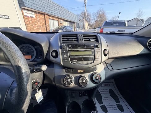 Used 2010 Toyota RAV4 Sport image 60