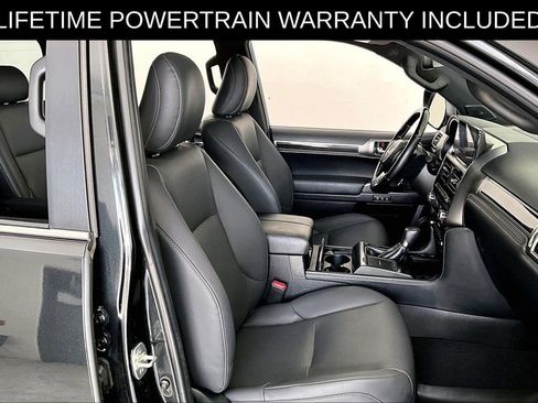 Used 2023 Lexus GX 460 Premium w/ Accessory Package AWD/4WD image 9
