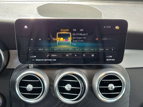 Certified 2022 Mercedes-Benz GLC 300 GLC 300 image 17