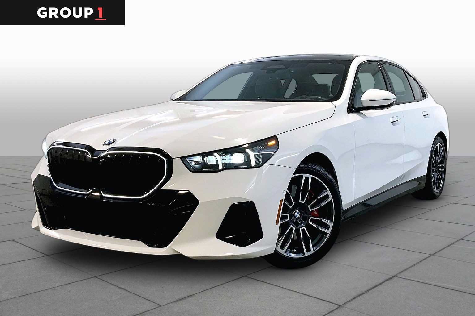 Used 2024 BMW 540i xDrive w/ Executive Package AWD/4WD image 1