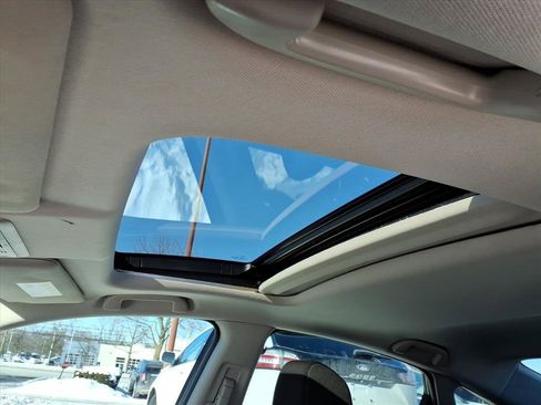 Used 2016 Honda Civic EX-T image 11