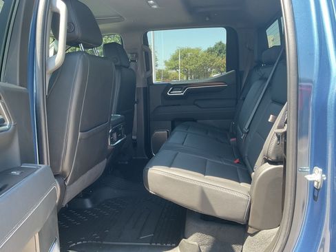 Used 2025 GMC Sierra 1500 Denali w/ Technology Package AWD/4WD image 10