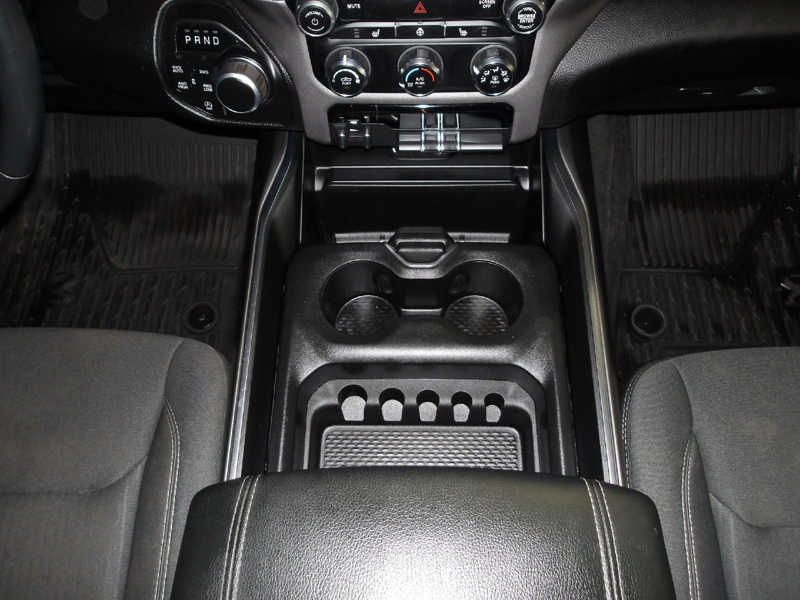 Used 2024 RAM 1500 Big Horn AWD/4WD image 13