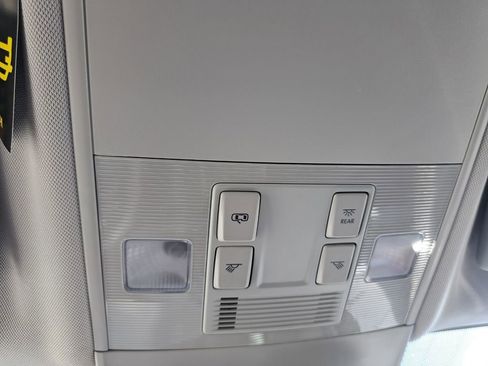 New 2026 Volkswagen Taos S image 15