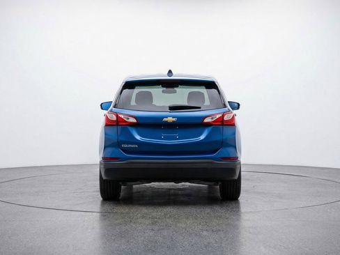 Used 2025 Chevrolet Equinox LT FWD image 7