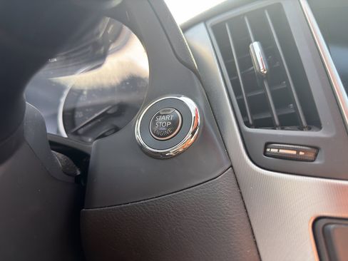 Used 2021 INFINITI Q60 3.0t Luxe w/ Essential Package image 15