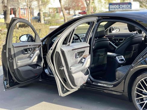 Used 2021 Mercedes-Benz S 580 4MATIC Sedan image 60
