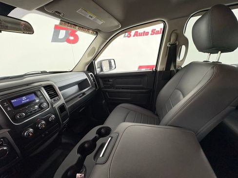 Used 2015 RAM 1500 Tradesman RWD image 28