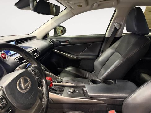 Used 2017 Lexus IS 300 AWD w/ Navigation System Package image 10