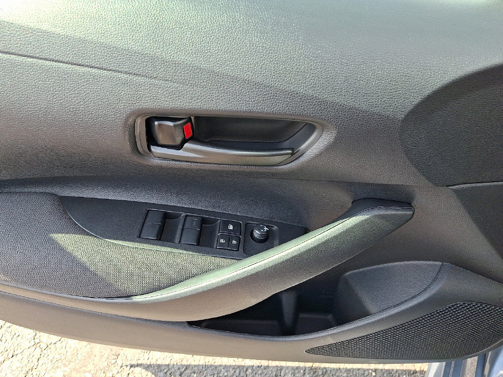 Used 2026 Toyota Corolla LE FWD image 13