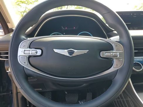Used 2023 Genesis GV80 3.5T AWD/4WD image 18