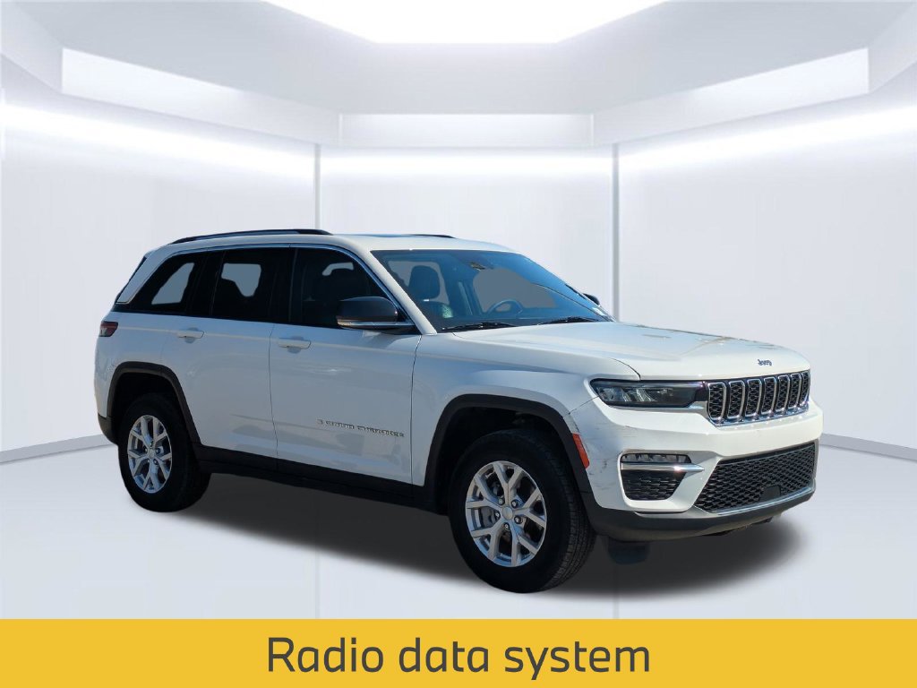 Used 2023 Jeep Grand Cherokee Limited RWD image 9