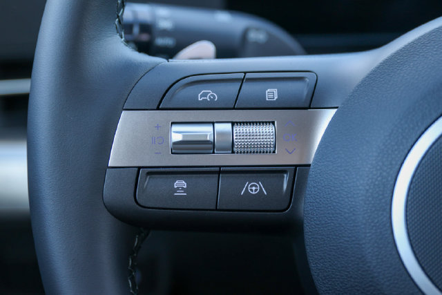 New 2027 Hyundai Kona SEL Premium FWD image 23