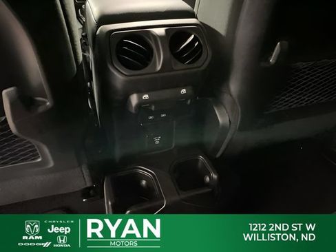 New 2026 Jeep Gladiator Mojave w/ Technology Group AWD/4WD image 49