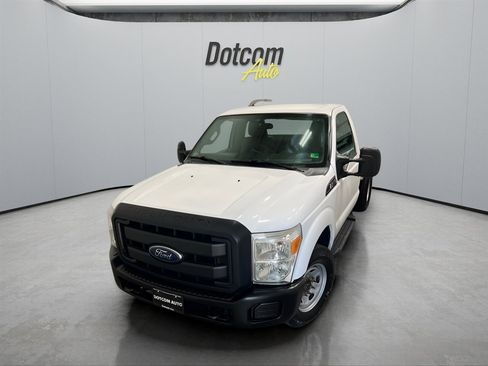 Used 2013 Ford F250 XL image 1