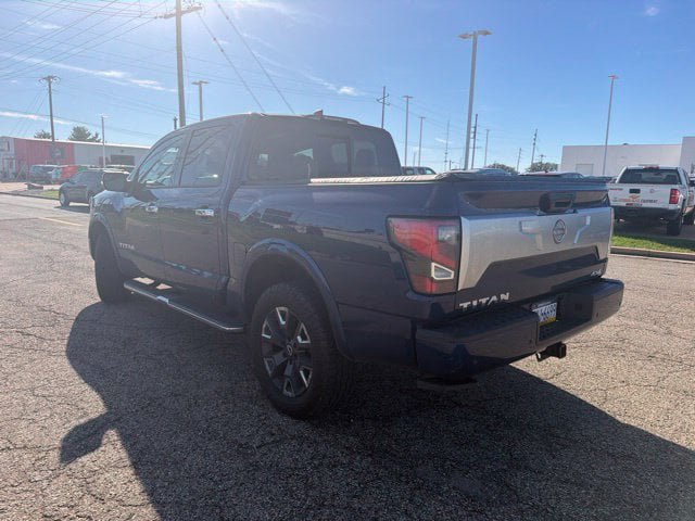 Used 2023 Nissan Titan Platinum Reserve w/ Moonroof Package AWD/4WD image 4