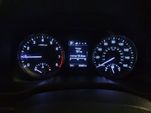 Used 2018 Hyundai Elantra Value Edition FWD image 23