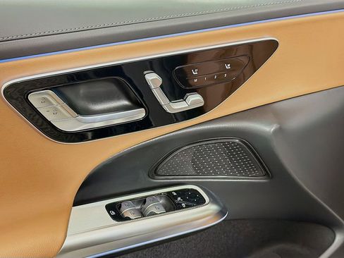 New 2026 Mercedes-Benz E 450 4MATIC Sedan image 21