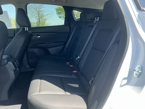 New 2025 Nissan Murano SV image 23