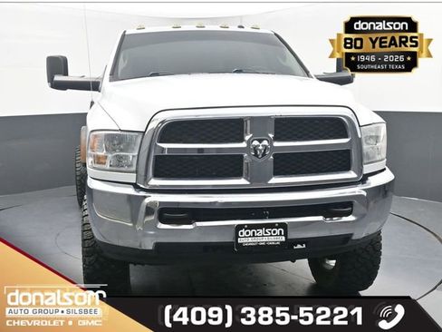 Used 2018 RAM 3500 Tradesman w/ Chrome Appearance Group AWD/4WD image 3
